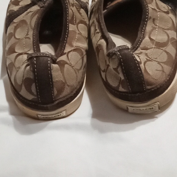 Coach signature shoes - Picture 4 of 13
